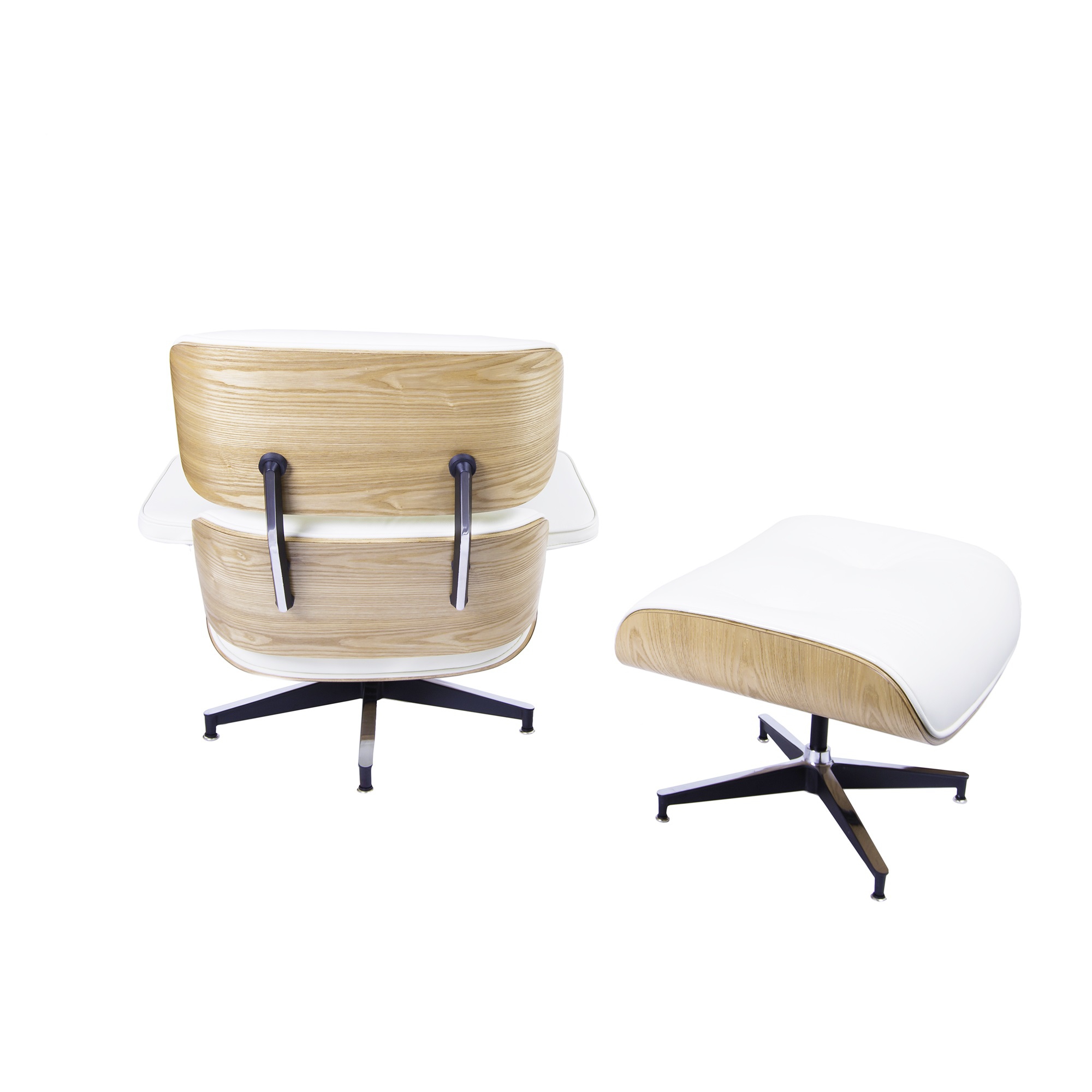 Charles Eames style, Lounge stoel met Hocker EA670 creme essenhout Zwarte base