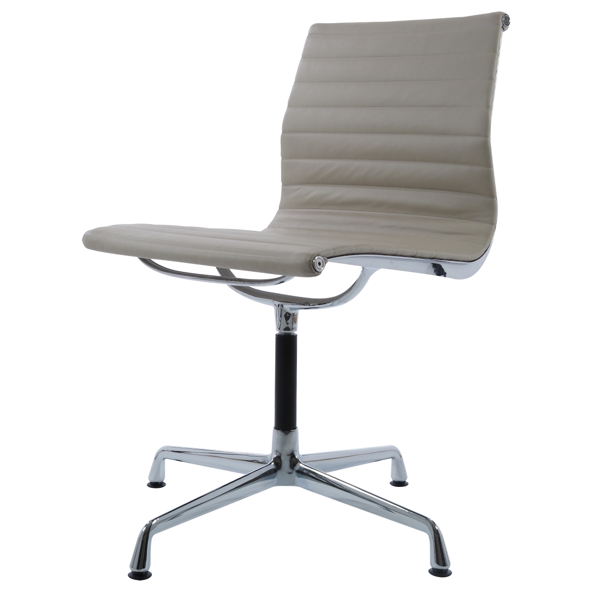 Charles Eames style, Vergaderstoel EA105 grijs